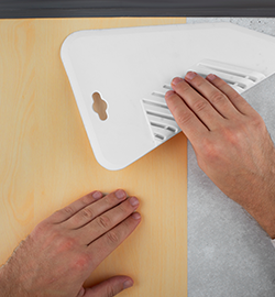 Wallpaper Fixing Works service img